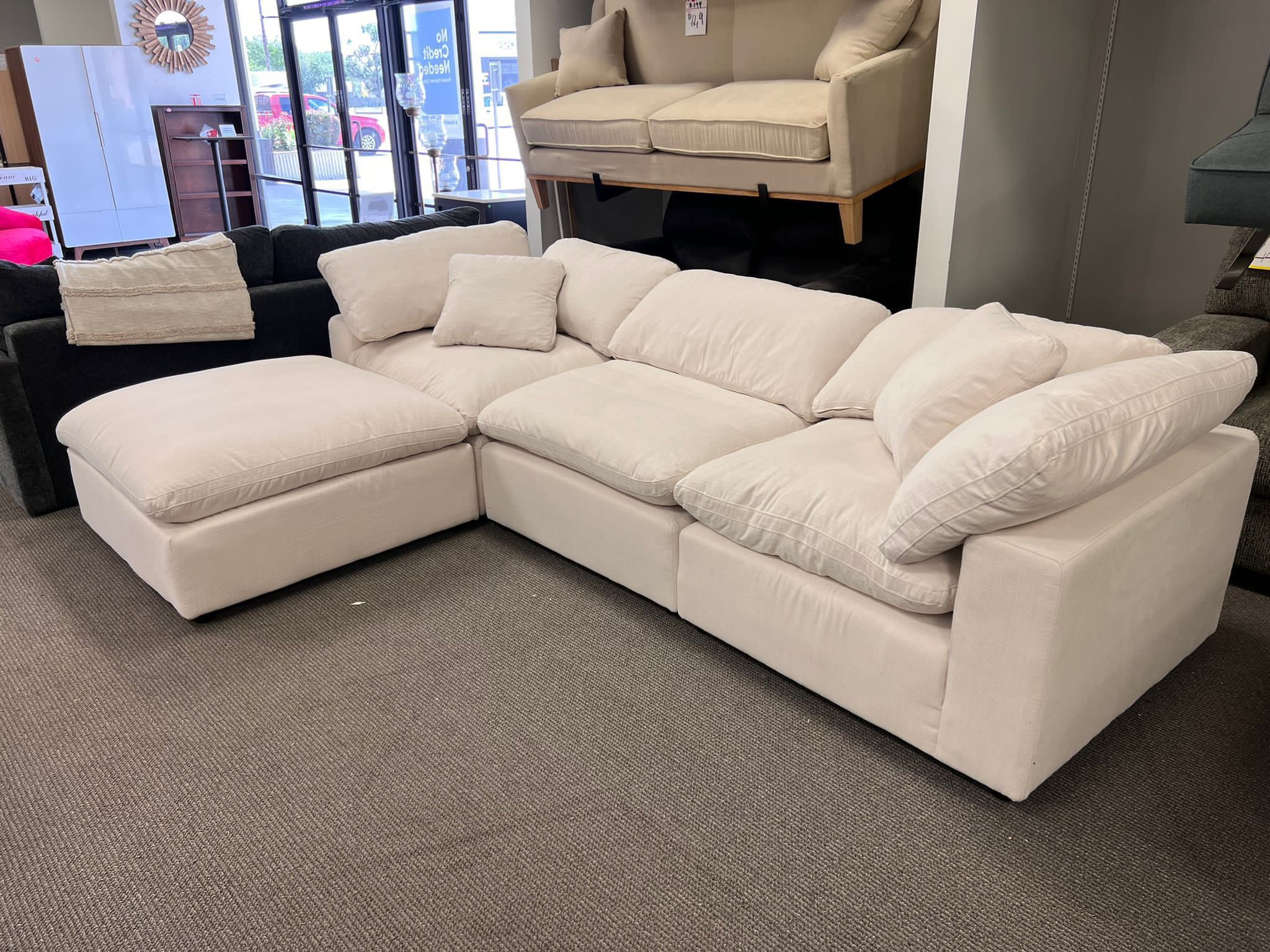 ☁️White Cloud Couch☁️ Free Delivery ✅ 4pc Modular Sectional Sofa In White 