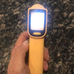 UEI INFRARED THERMOMETER INF165C
