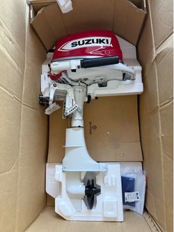 Suzuki Limited Edition Retro 6HP Outboard