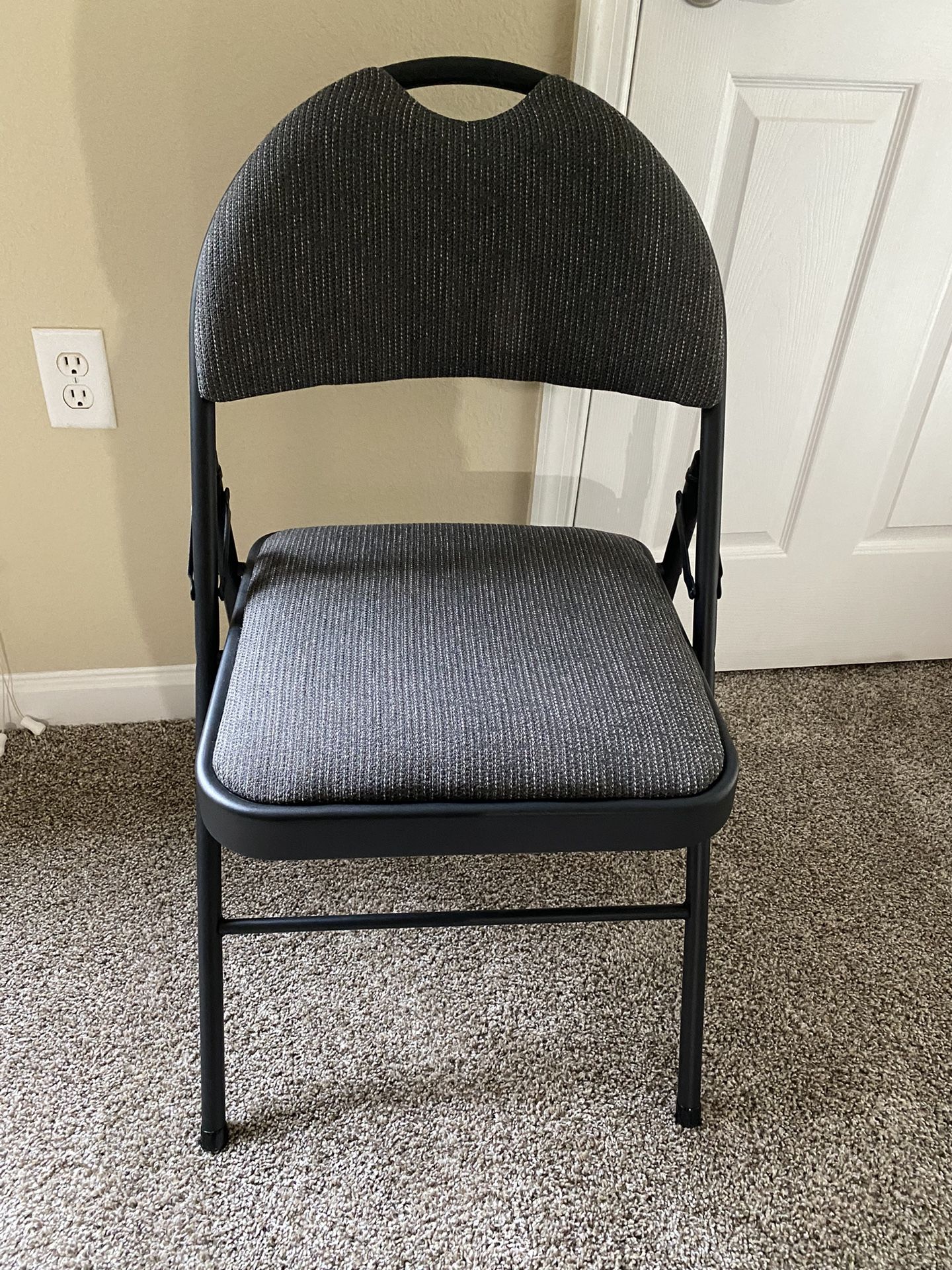 $10 Members Mark Superior Comfort Folding Chair (1)