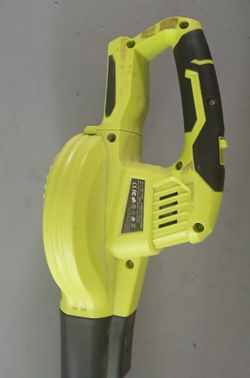Battery Operated Blower