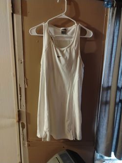 Women's nike  dress size m