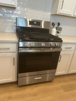 GE 30” five burner gas range