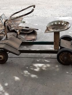 1950's White Auto or  early Mowette Mustang