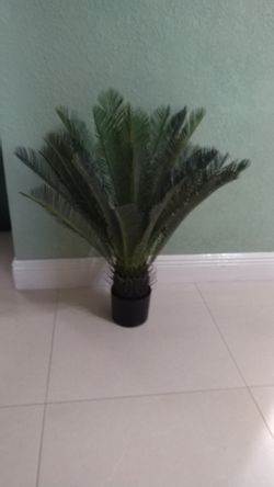 Artificial Palm