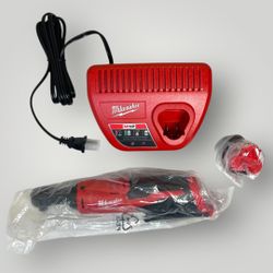 NEW Milwaukee M12 Cordless 3/8" Ratchet, 2457-20 Kit Charger & 1.5 AH Battery