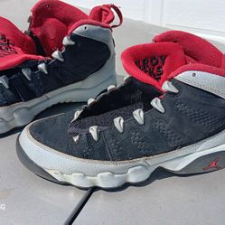 Jordan Retro 4