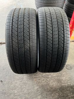 2) TIRES 285/40/24” BRIDGESTONE, Like New