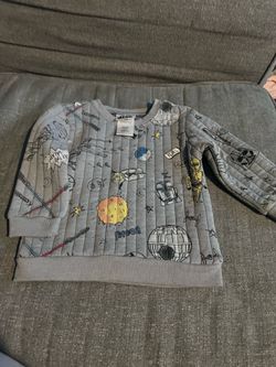 Star Wars sweater size 24 Months
