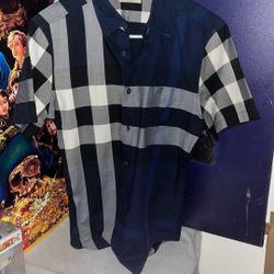 Plaid Burberry Button Short Sleeve