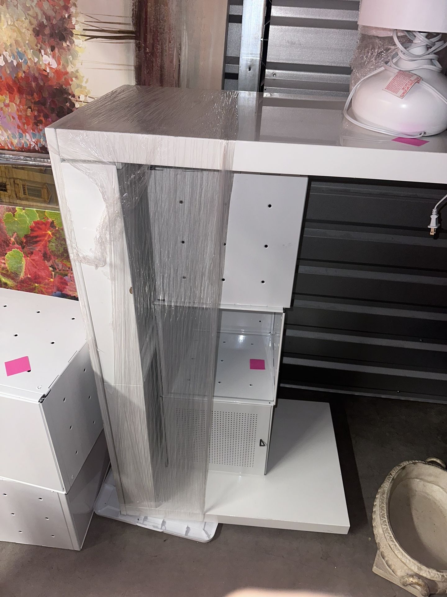 White Desk