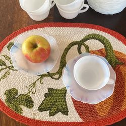 Milk Glass Set As