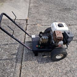 Pressure Washer 