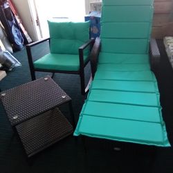 3pc Long Chair Rocking Chair With A Table $100 