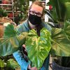 Jennifer loVes plants