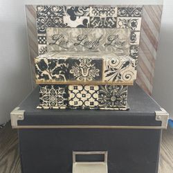 Set Of 3 Decorative Storage Boxes 🩵$10 For ALL🩵