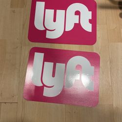 LYFT CAR MAGNETS  