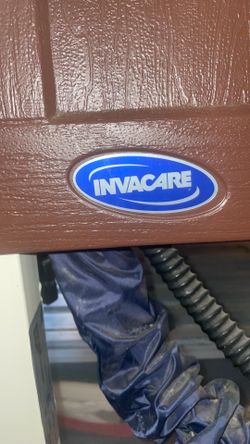 Hospital bed fully power with emergency crank if Nee