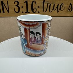  Chinese Famille Rose Brush Pot