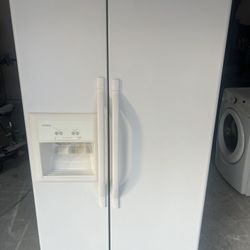 Great Working White Side-By-Side Refrigerator Freezer