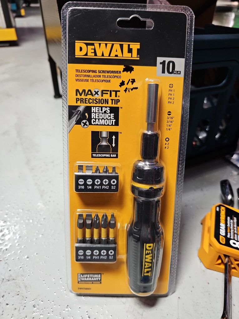 DEWALT Max Fit Telescoping Ratcheting MultiBit Screwdriver Set (10Piece) for Sale in Norwalk