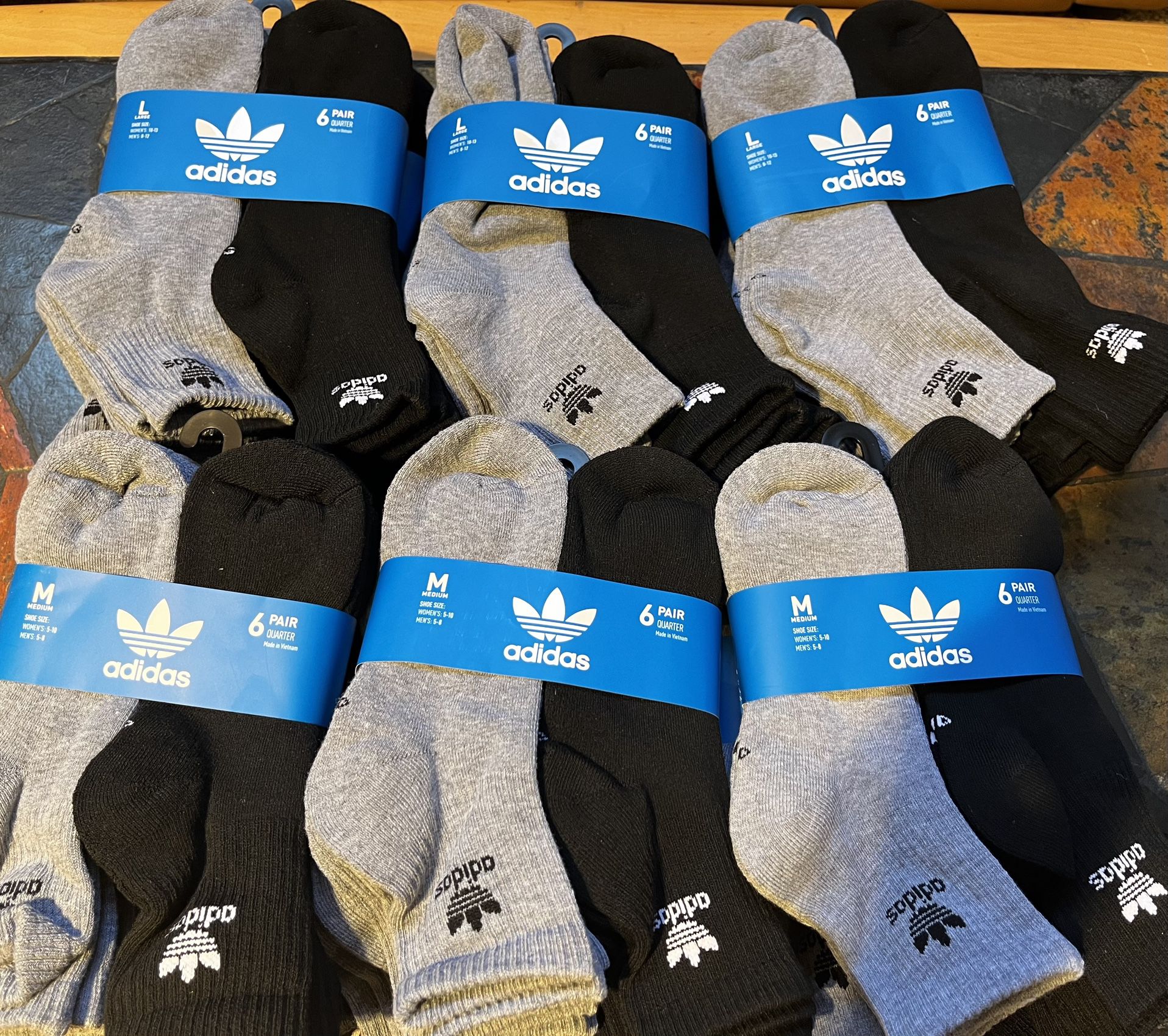 Adidas Socks 6 PAIR Quarter (M & L)