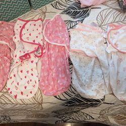 5 Baby Swaddles 