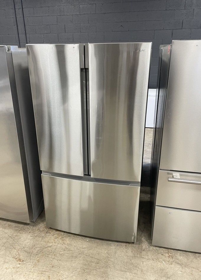 Insignia French Door Refrigerator for Sale in Orland Park, IL OfferUp