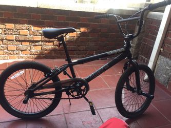 MONGOOSE BMX ALL BLACK