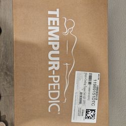 Brand New TempurPedic TEMPUR Adapt With Cooling 3-Inch Queen Mattress Topper