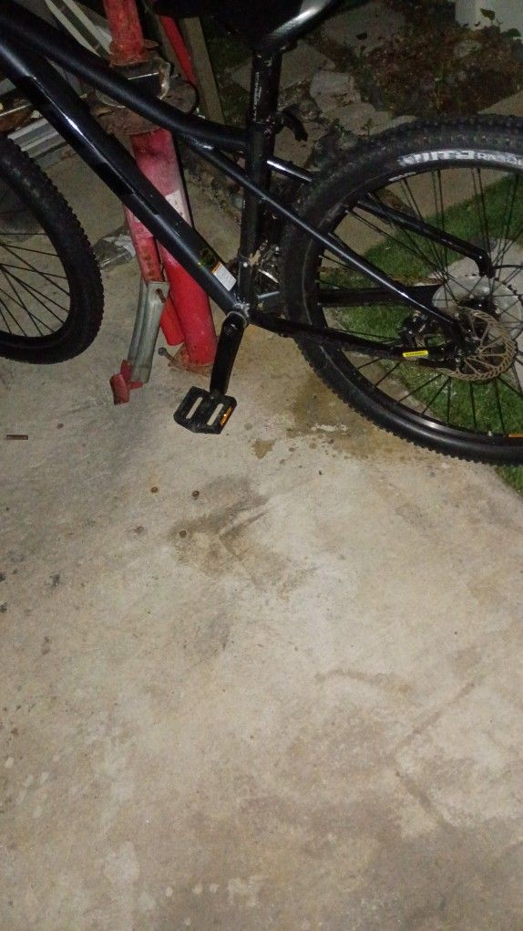 Gt Mountain Bike Small Frame
