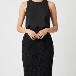 ✨ Elegant Black Lace Midi Skirt – LAST ONE! ✨