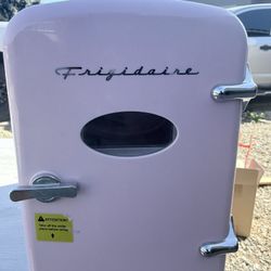 Mini Fridge (Desk Or Room Type of Fridge)