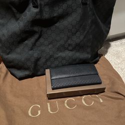 Authentic GUCCI tote Bag And Wallet $500 Or OBO