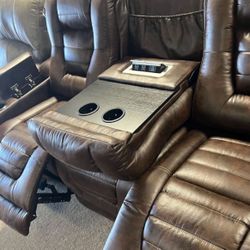 Electric Power Theater Reclining Couch 