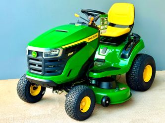 Brand new John Deere S120 42 in. 22 HP V-Twin Gas Hydrostatic Riding Lawn Mower
