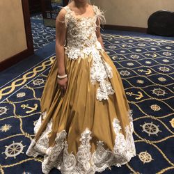 Beautiful Custom Made Girls Dress Size 12