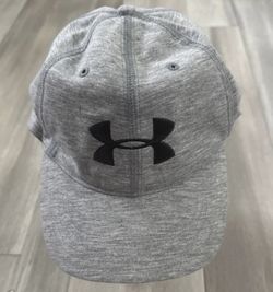 Under Armour Gray Performance Cap with Logo Adjustable