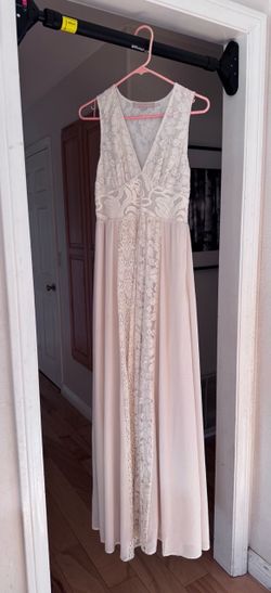 Blush Lace Maxi Dress - size medium