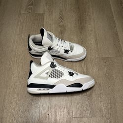 Jordan 4s Retro OG Military Black Size 12 Men $150.00