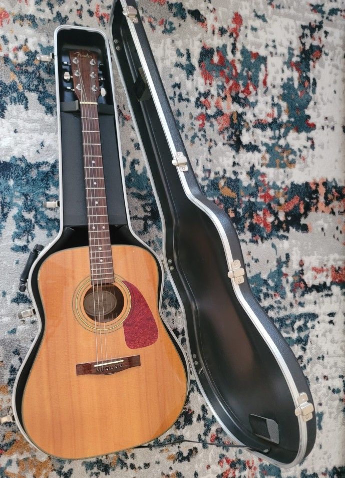 Fender Acoustic Guitar with case