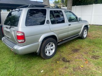 2002 Nissan Pathfinder