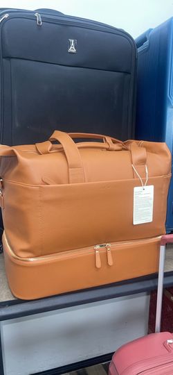 Far By Ella weekender bag