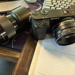 Sony A6400 Mirrorless Camera + 2 Lenses