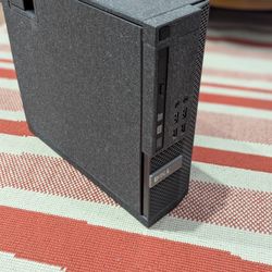 Dell Desktop Computer 