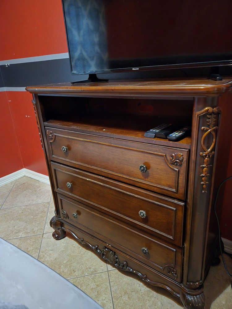 Dresser And Nightsand