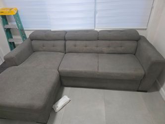L sectional bed coach