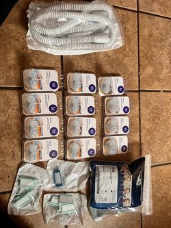 Philips Respironics CPAP Supplies Lot – Size M