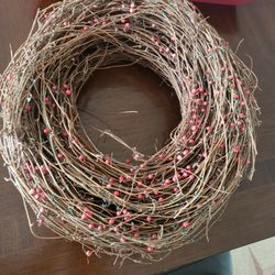 Pip Berry Wreath