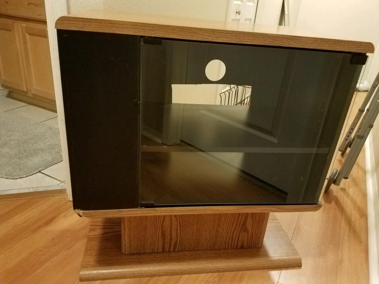 Small Entertainment Stand